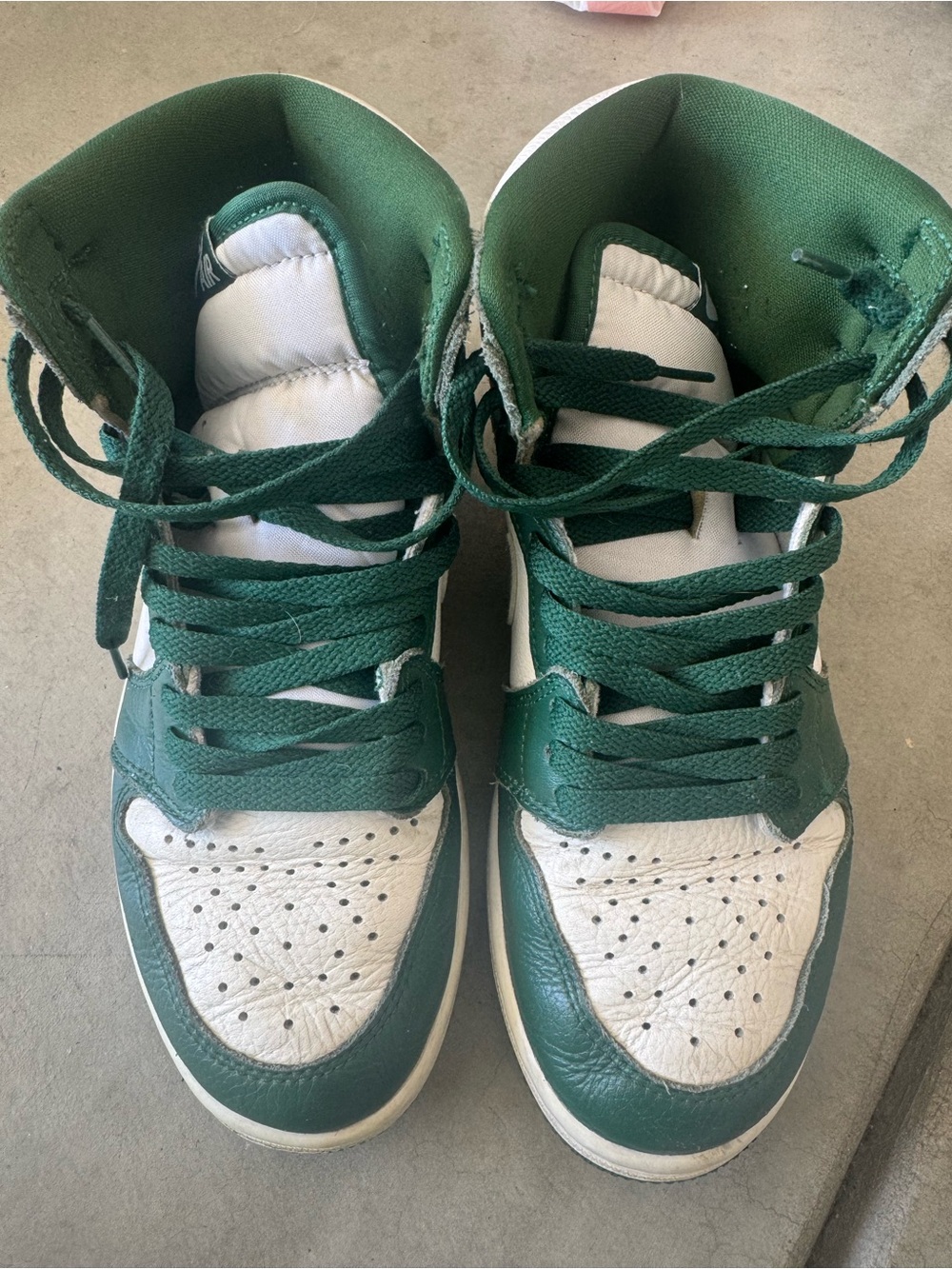 Nike Kids High-Top Sneakers in Green and White